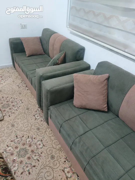 طقم كورنر بحالة جيدة جدا وبسعر مغري