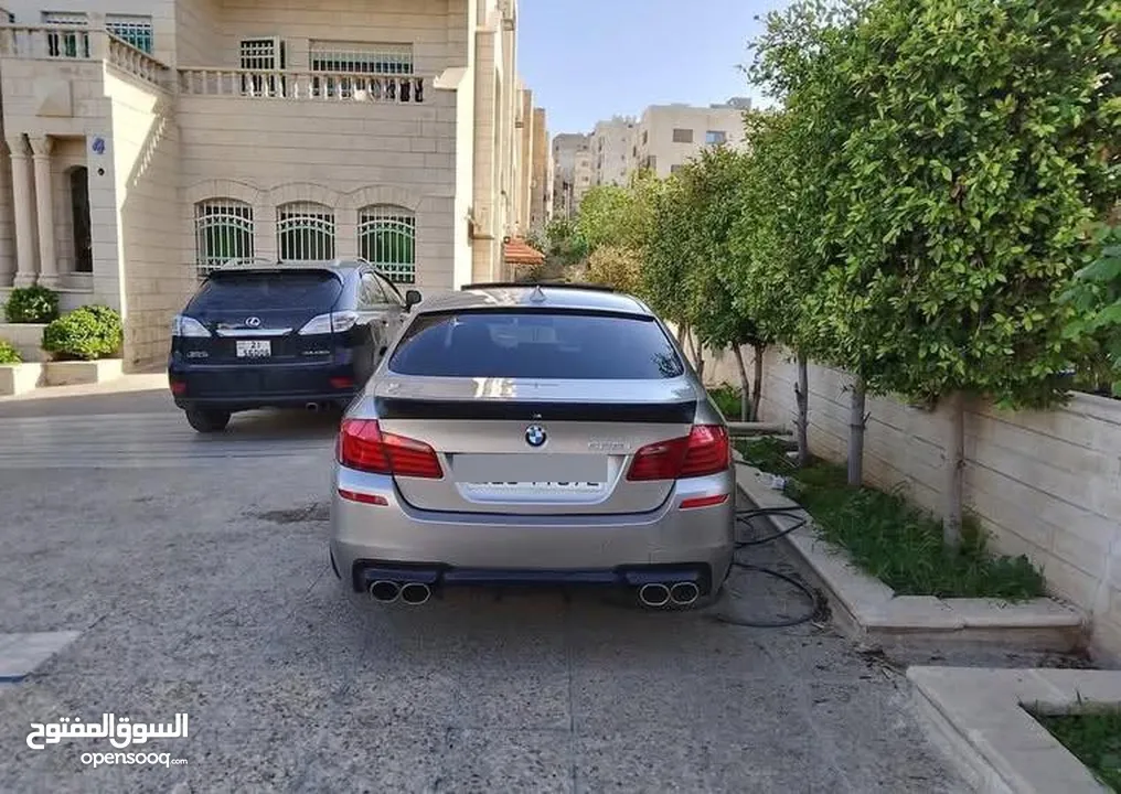 للبيع BMW F10 528  ia 2013