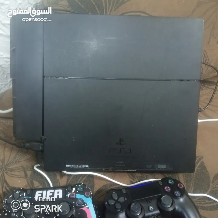 بلايستيشن 4 للبيع بحاله ممتازه جدا