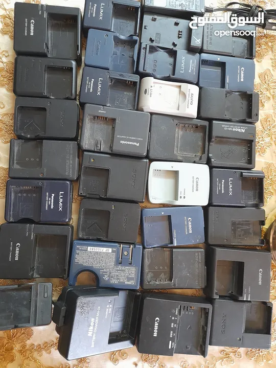 شواحن بطارية كاميرات انواع مختلفه