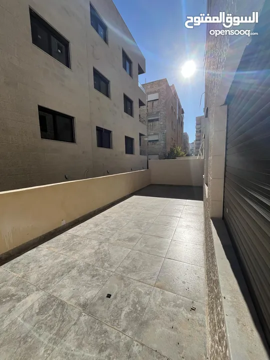 شقة مميزه في ضاحية الياسمين بتشطيب مميز
