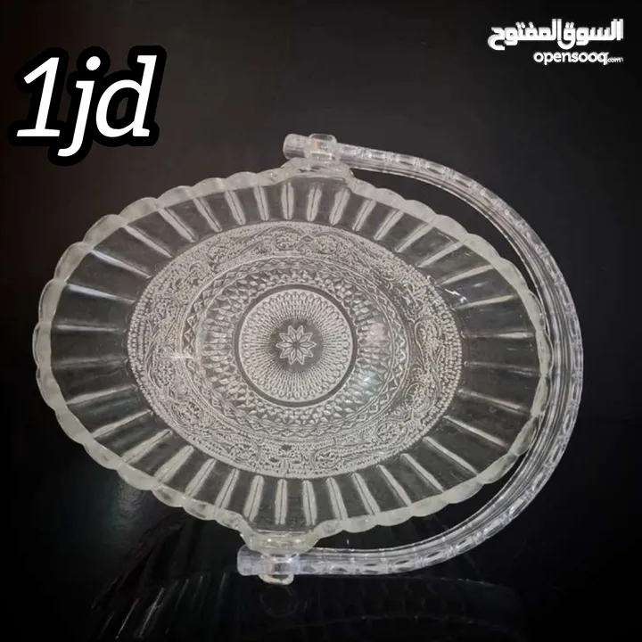 أغراض مستعمله للبيع كلهم ب 10