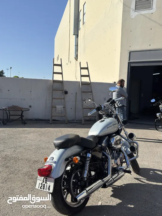 Harley sportster XL883 L بحالة الوكاله وصيانة الشركه
