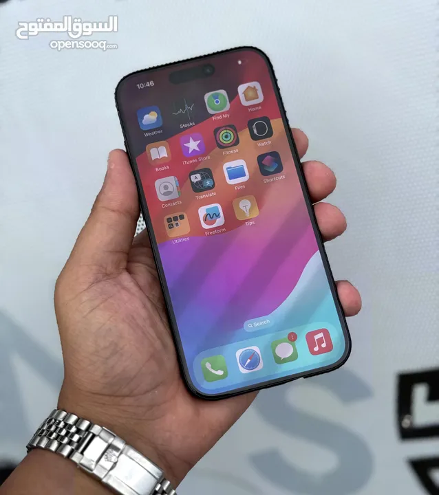 عرض خاص : iPhone 15 pro 256gb الهاتف بحالة الوكالة بدون اي شموخ أو مشاكل يجيك مع الضمان و الملحقات