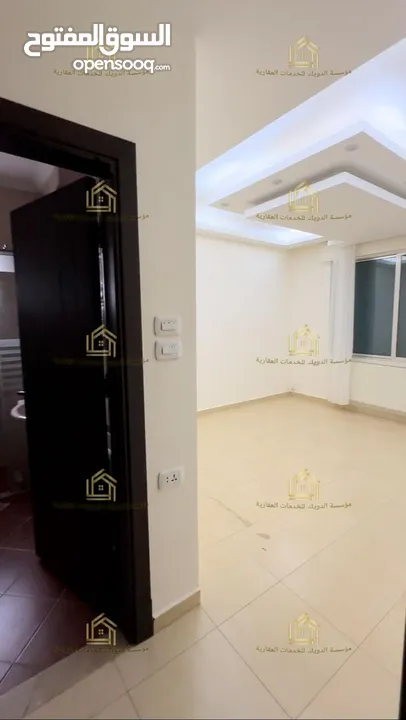 شقة سوبر ديلوكس - خلدا - 4نوم 2ماستر - 220م داخلي - ترسات واسعة 250م -