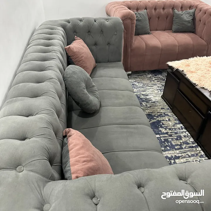 .........::طقم كنب تفصيل مخمل ثقيل 8 مقاعد خشب سويد بحالة ممتازة ........:.::::::::::
