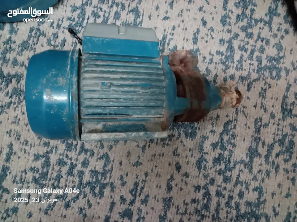 مضخة مياه مستعمله  واحد حصان ايطالي