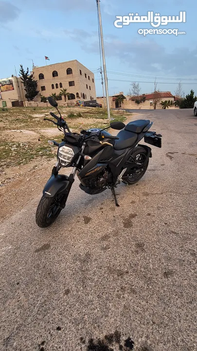 سوزوكي GSX 250