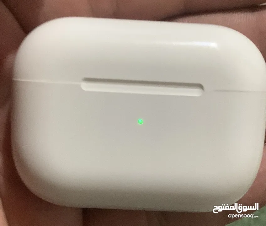 ايربودز ايفون برو 2 للبيع بحاله الوكاله جديده