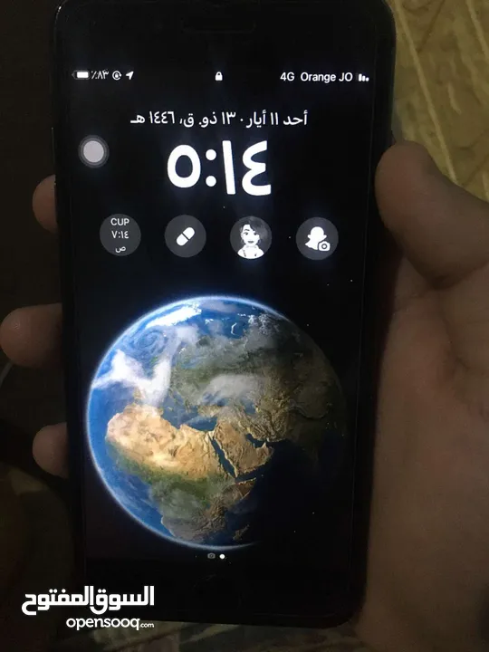 ايفون ايت  وا ايفون سكس اس