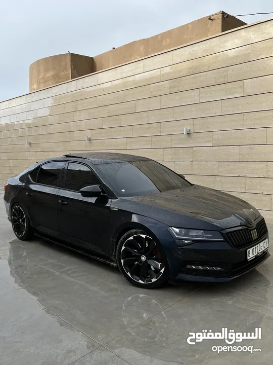 SKODA SUPERB SPORTLINE 2019.