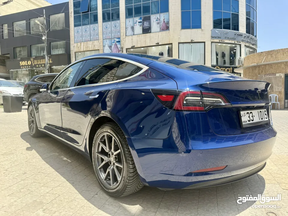 تيسلا 3 لونغ رينج دبل موتور دفع رباعي فحص كامل كلين ممشى قليل تحت كفالة الشركه البيع بدون الرقم