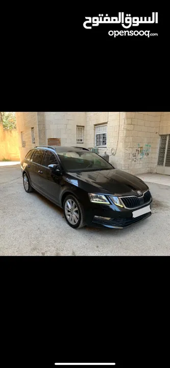 Skoda Octavia فللللللللللل مع بانوراما  ب الورقه بسعرررررررر حرق حرق حرق
