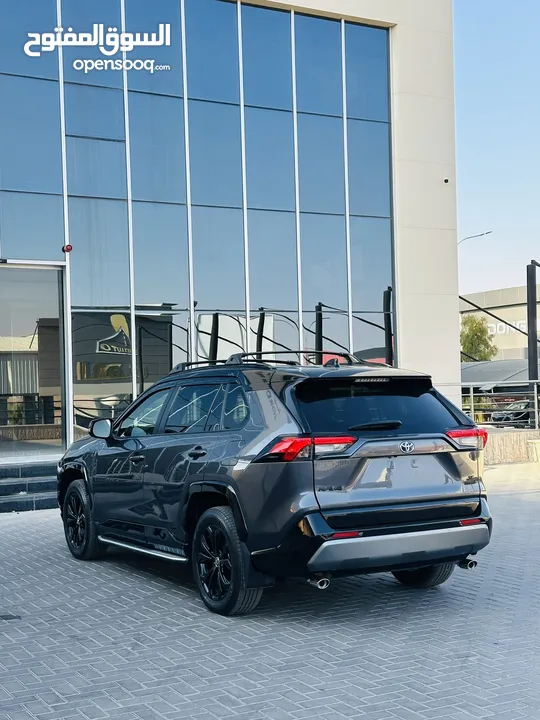 Toyota RAV4 SE 2022