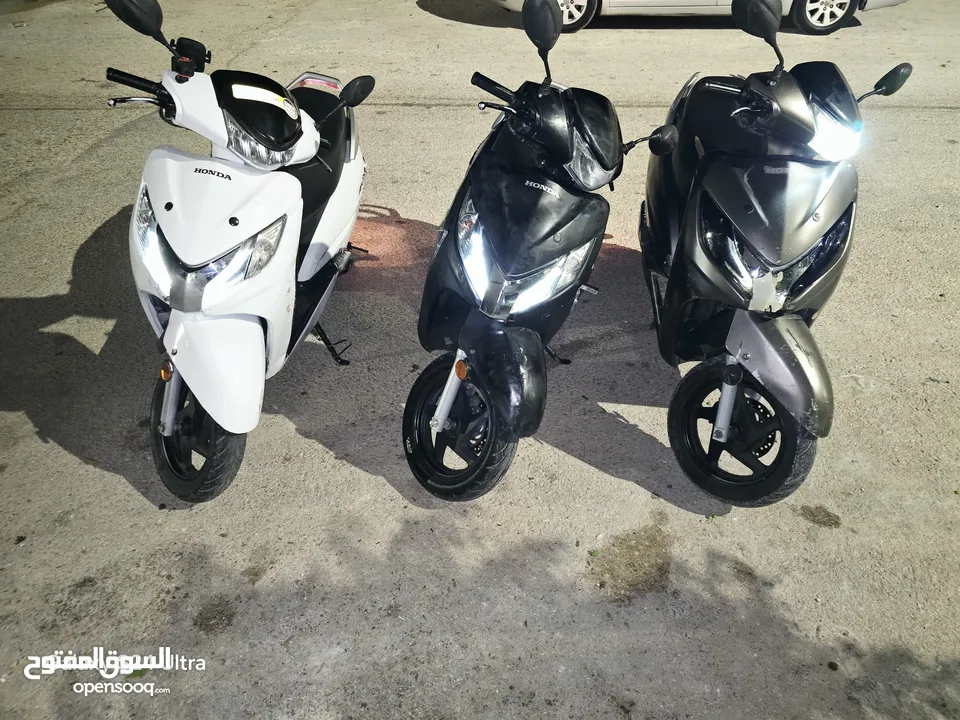 للبيع سكوتر اكتفا ياباني 125