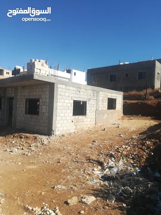 بيت قيد الانشاء للبيع المنشية / ابوحمور