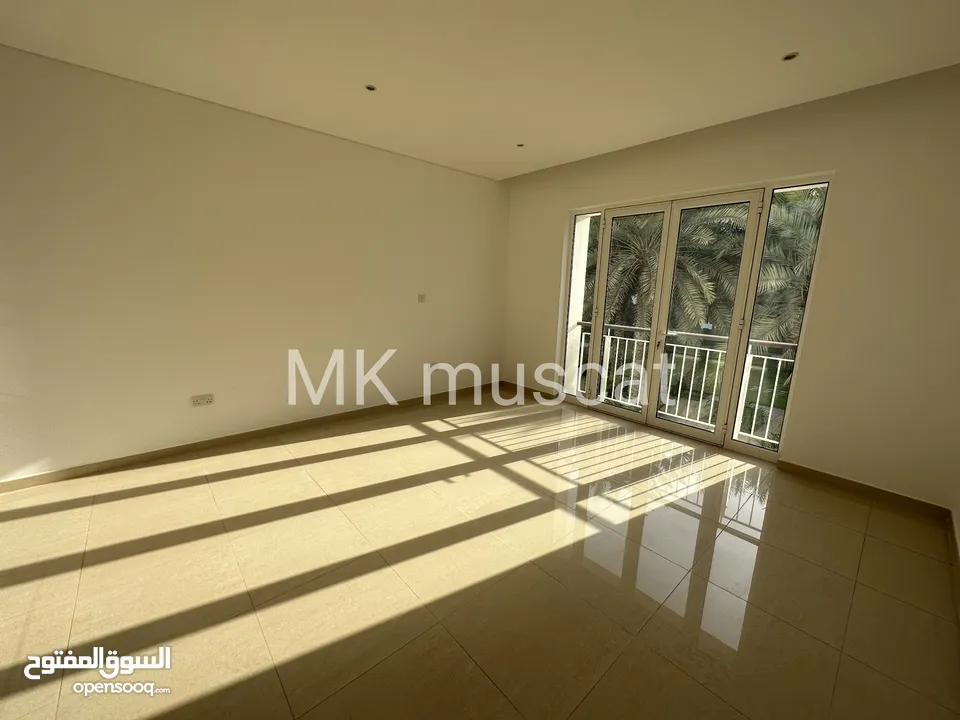 للبیع شقه 2غرف نوم سعر مناسب /Two bedroom apartment with special price