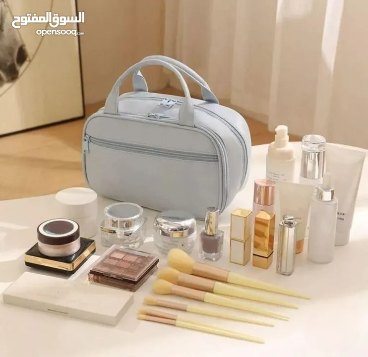 شنتة مكياج بجودة عالية