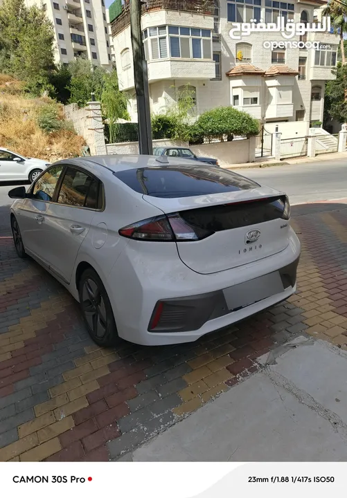 هيونداي ايونيك