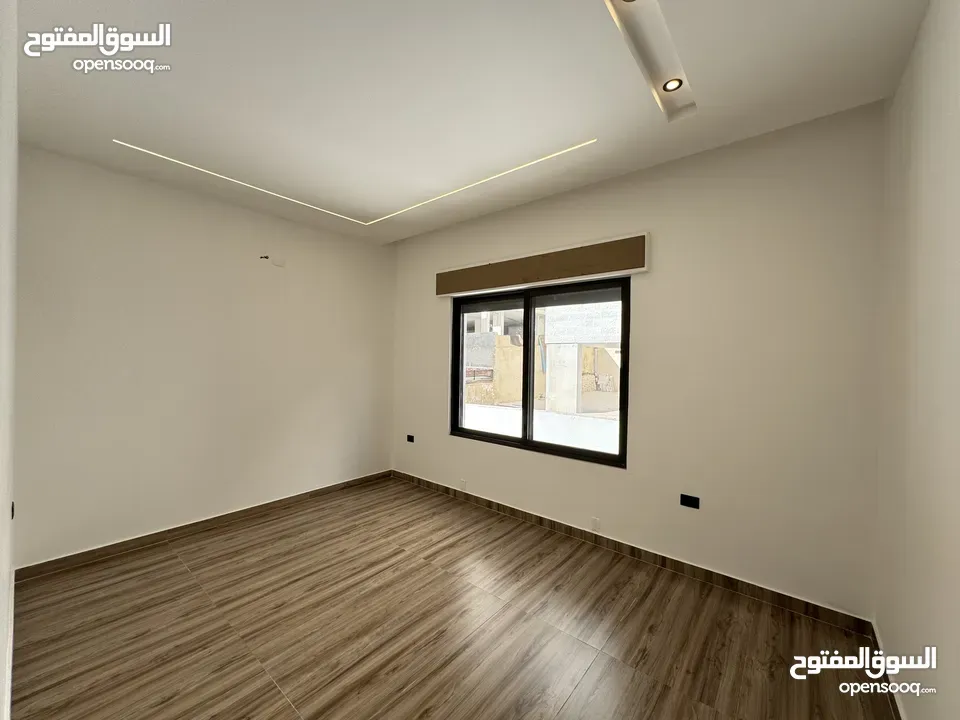 شقه 110متر في مرج الحمام قرب دوار البرديني بتشطيب مميز