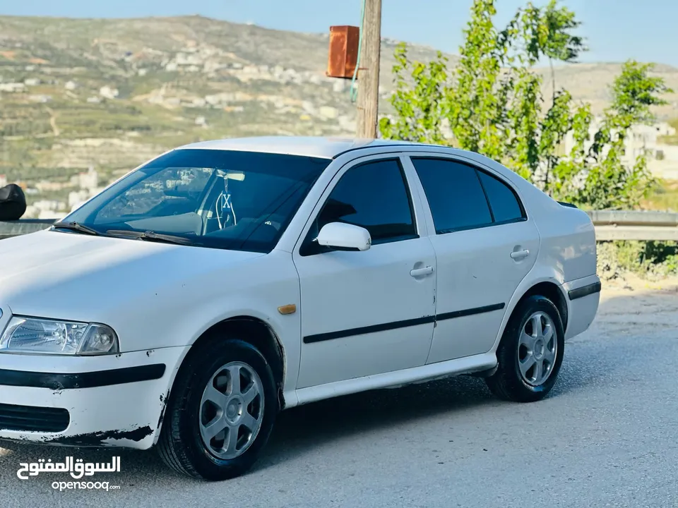 سكودا اوكتافيا 2002