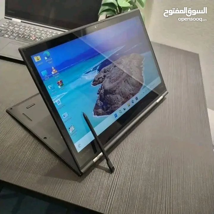 لابتوب  Lenovo Yoga   بشاشة تعمل باللمس قابلة  للطي