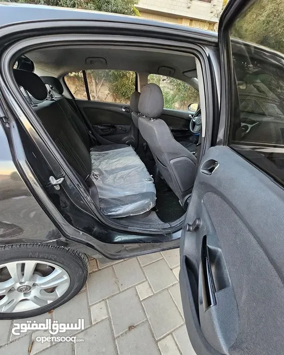 اوبل كورسا 2013