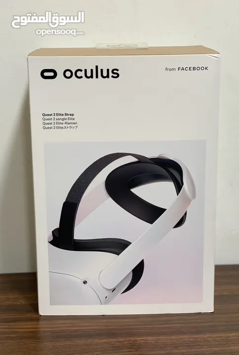 ميتا كويست 2 مع حامل الرأس من oculus نظافه 99‎%‎