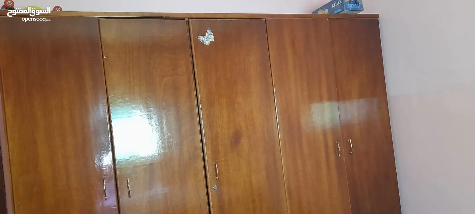 غرفه نوم مزدوجة كامله خشب ثقيل للبيع بسعر مغري