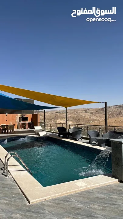 مزرعة وشاليه فيلا طلة الجبل في بيرين للايجار اليومي والاسبوعي والشهري اطلالة ولا بالخيال نتشرف فيكم