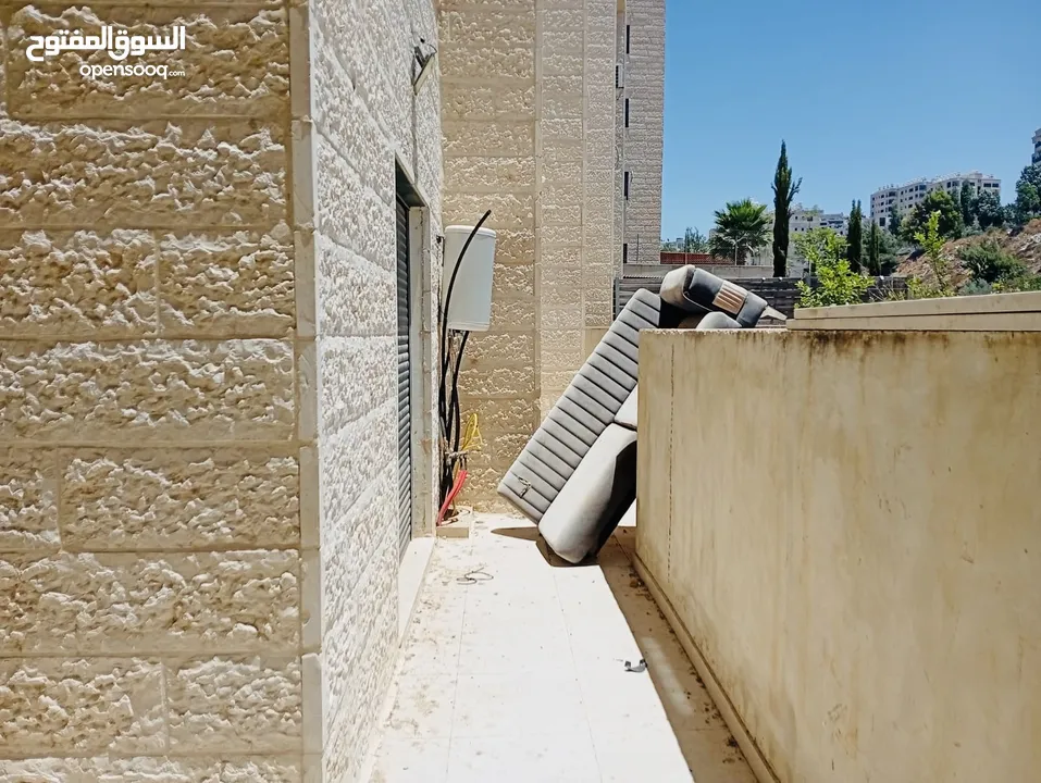 شقة للبيع او البدل
