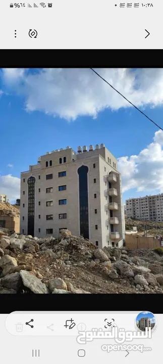 عماره كامله للبيع في منطقه بيرزيت