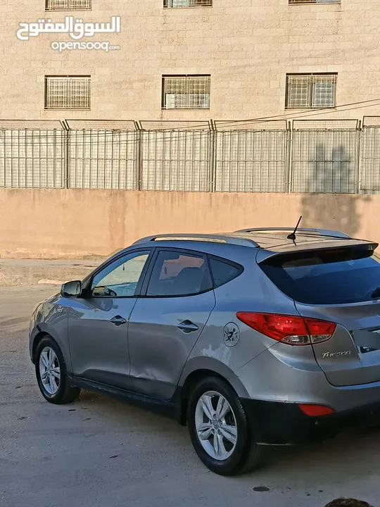 هونداي توسان 2011