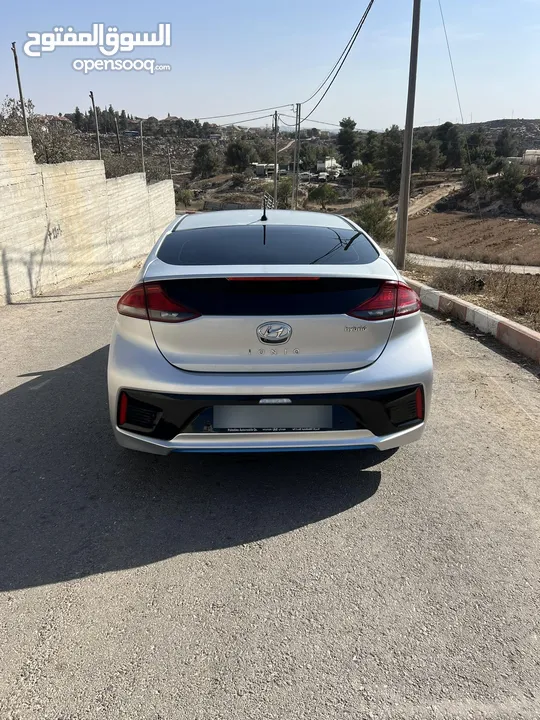 هندايه ايونك