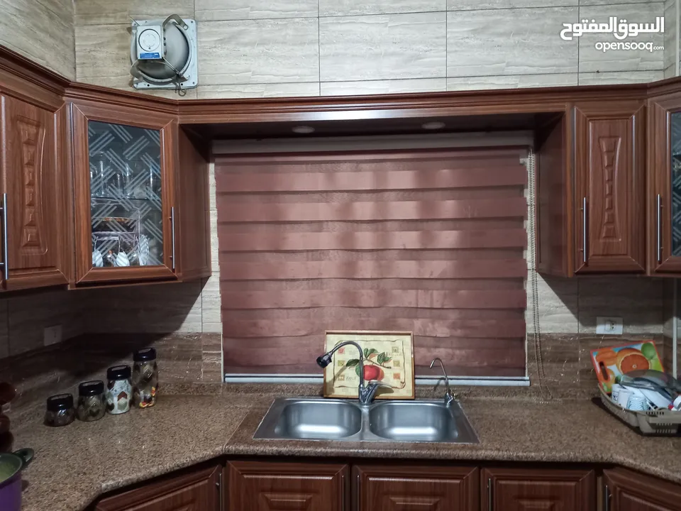 بيت طابق اول مع السطح للبيع من المالك مباشره ماركا الشماليه