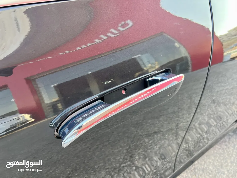 مرسيدس E200 غرافيت 2024 بانوراما ميموري كاميرات فرش كميل بحالة الزيرو عداد 6 الف كيلومتر فقط!!!