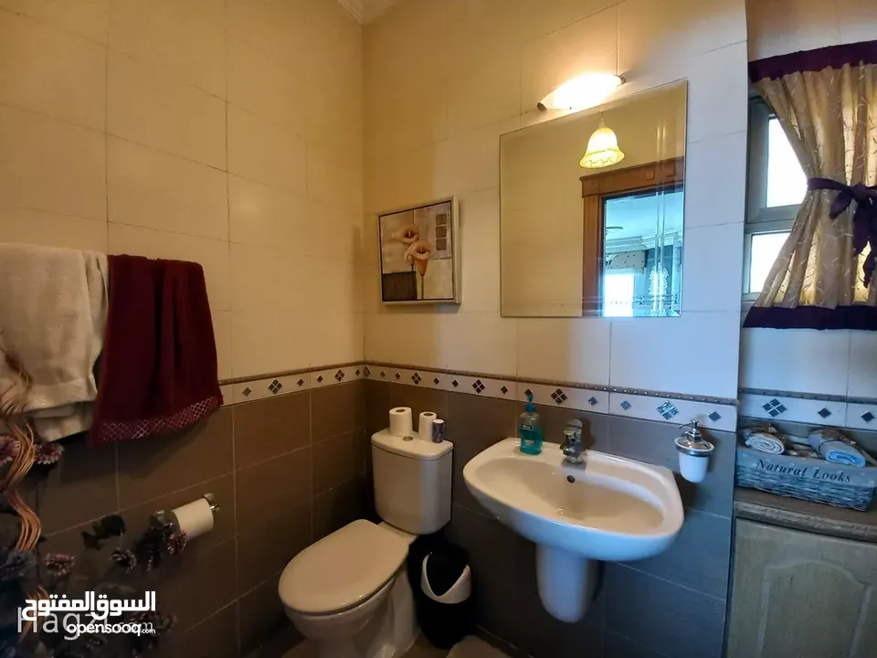 شقة مفروشة للإيجار 190م2 ( Property 17994 ) سنوي فقط