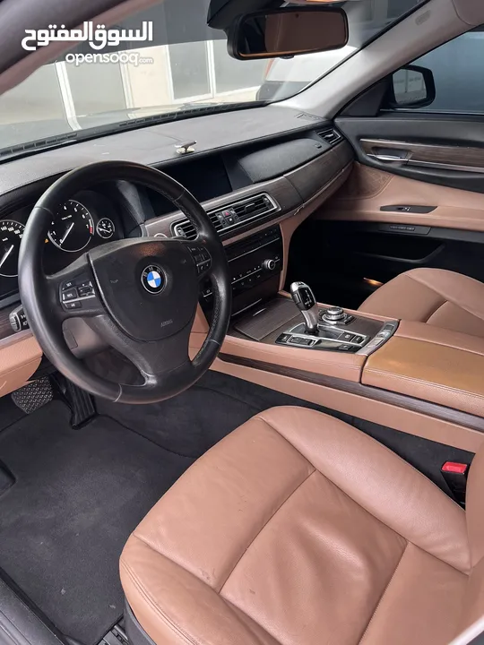 BMW 730 li 2012 GCC  بي ام دبليو 730li مواصفات خليجية