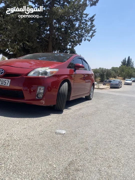 تويوتا بريوس