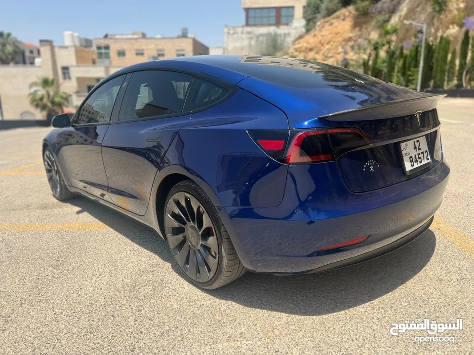 تيسلا موديل 3 لونج رينج بيرفورمنس Tesla Model 3 long range Performance