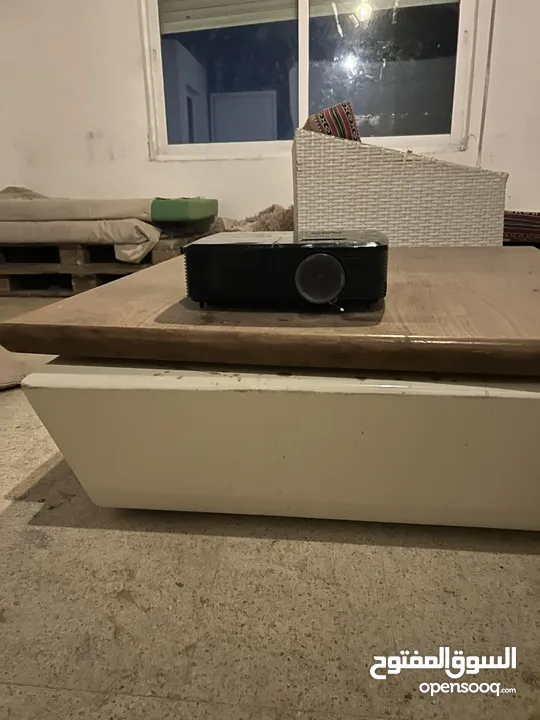 OPTOMA Compatible DH351 Projector  بروجيكتور للبيع بحالة ممتازة جدا كامل مو ناقصة اشي FHD 3600Lm