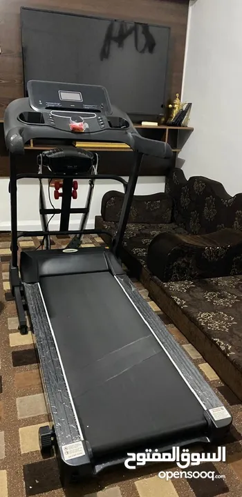 جهاز مشي تريدميل