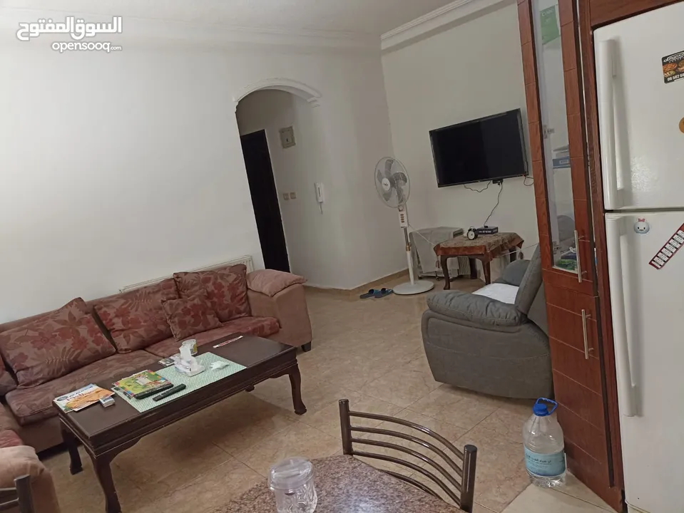 شقه طابق ارضي للايجار في الجندويل   apartment for rent in al jandweel