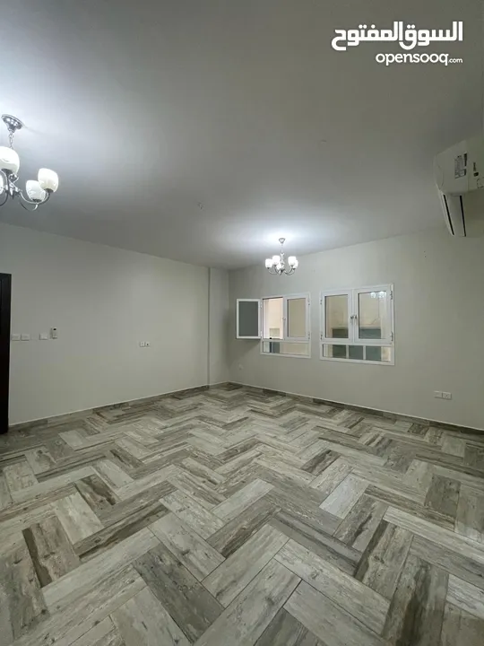 شقة جميلة للإيجار في بوشر مع وافايBeautiful apartment for rent in Bawshar with Wi-Fi