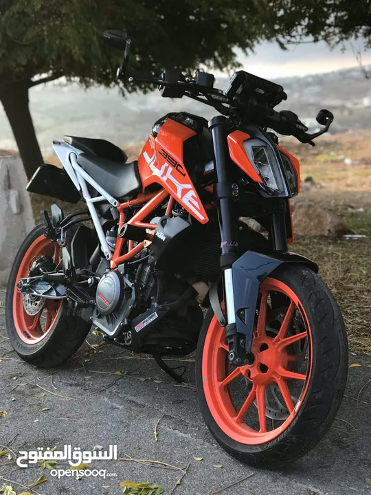 KTM DUKE 390
