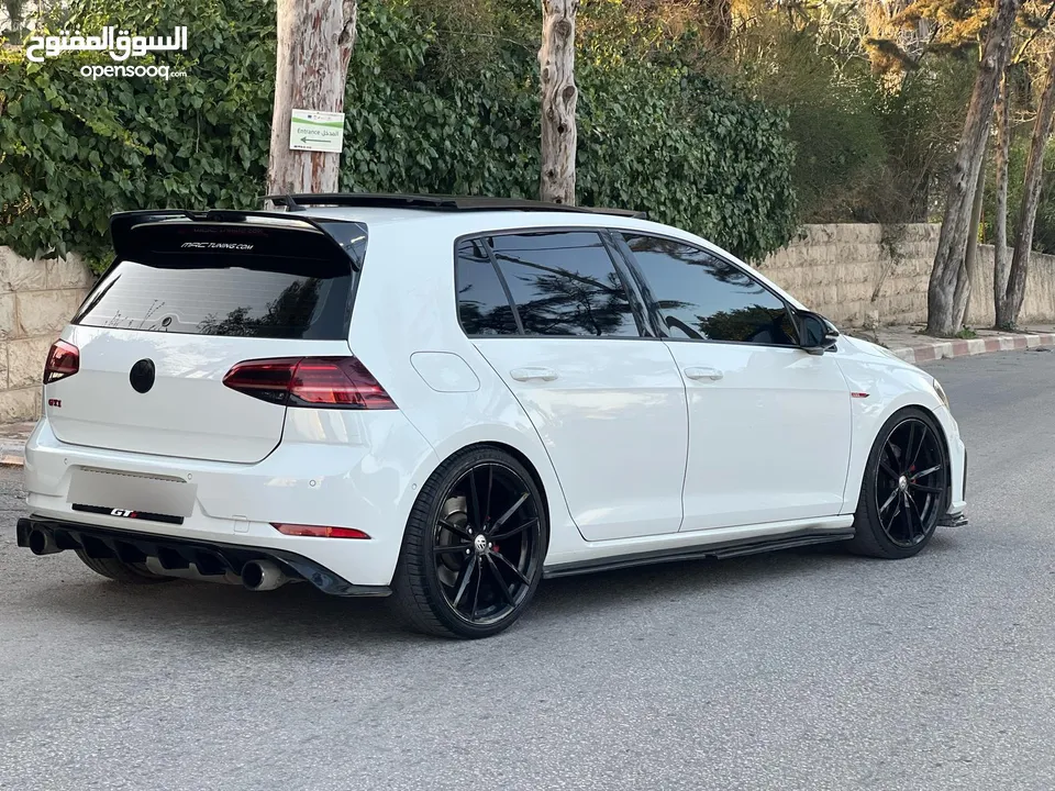 lVolkswagen Golf Gti
