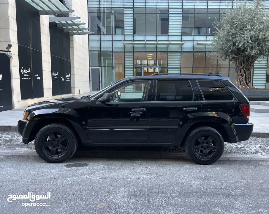 جيب جراند شيروكي موديل 2005  ‎ بحالة ممتازة / فل كامل Black Edition