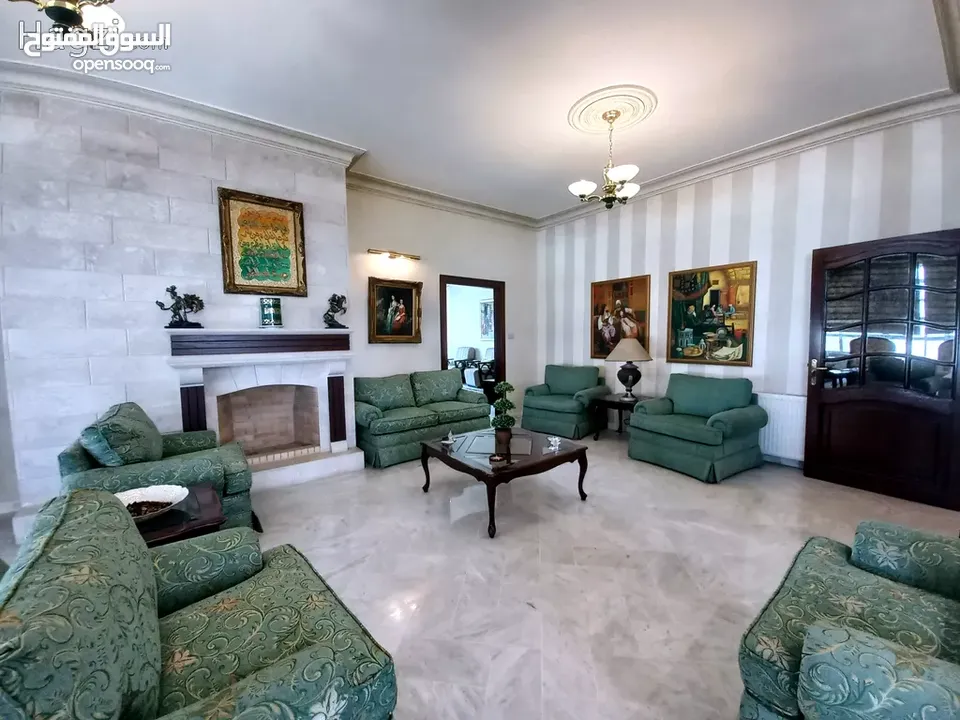 شقة طابقية مفروشة للإيجار في السابع  ( Property 32536 ) سنوي فقط