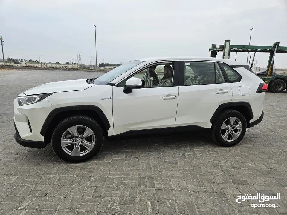 Toyota Rav 4 model 2022 gcc full option good condition very nice car everything perfect