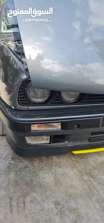 بي ام E30 مويل 1988